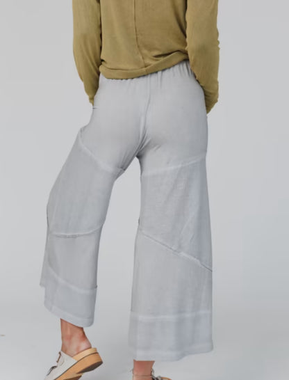 Cropped Knit Pants