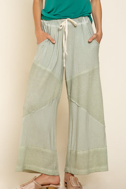 Cropped Knit Pants